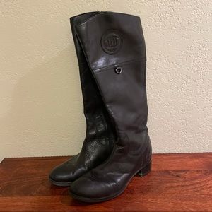 Etienne Aigner Black Boots